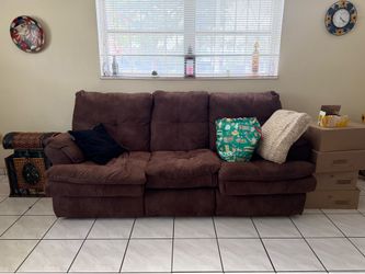 2 Couch Set