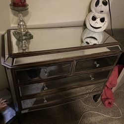 Mirror Dresser 