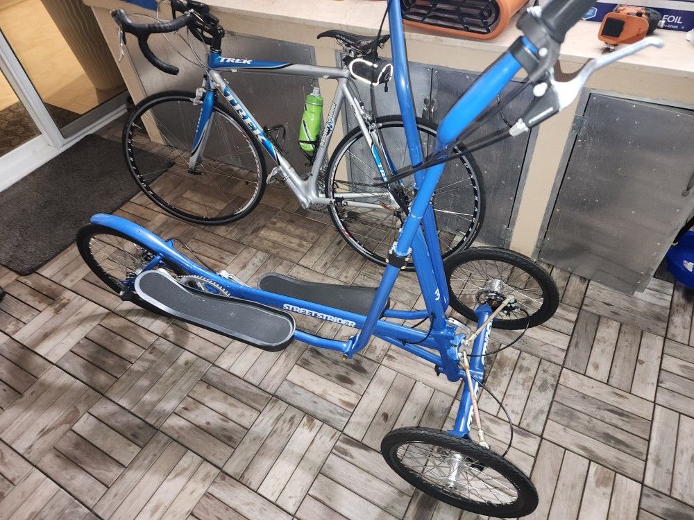 Streetstrider Bike 3I for Sale in Miami, FL - OfferUp