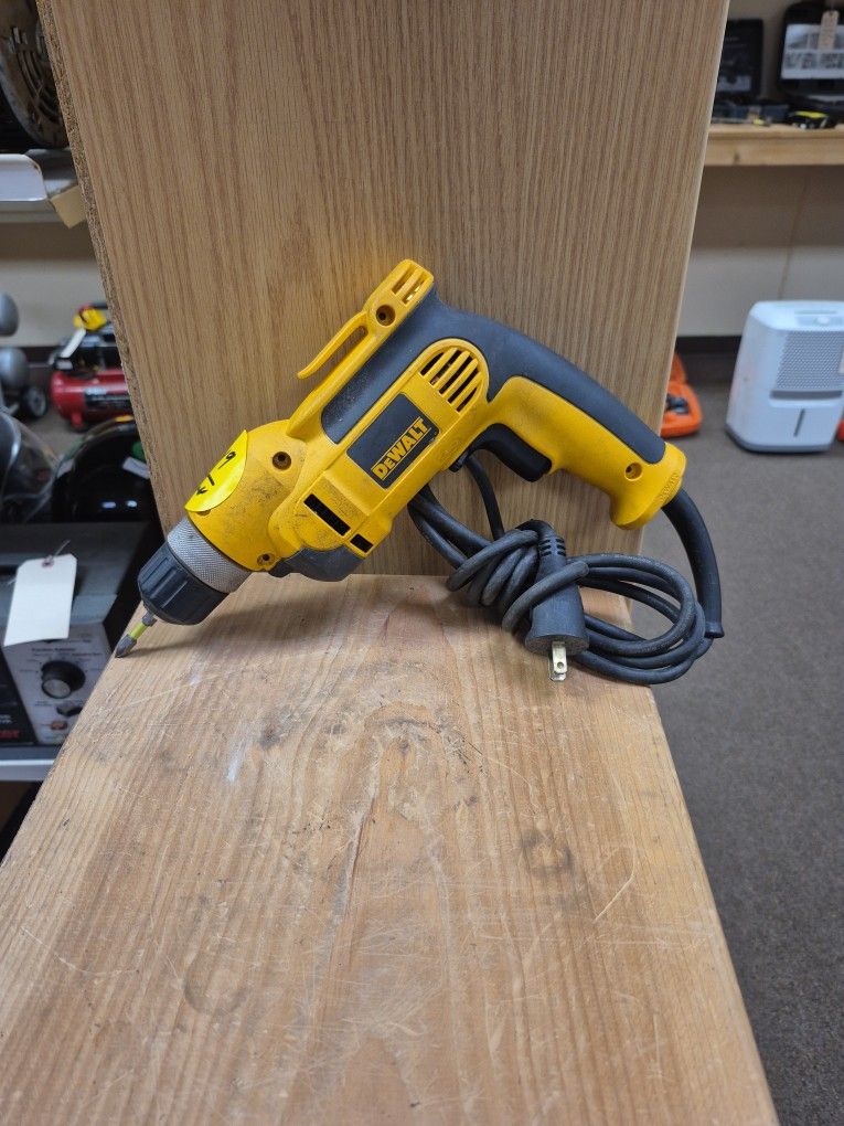 Dewalt 3/8" Corded VSR Drill DWD110