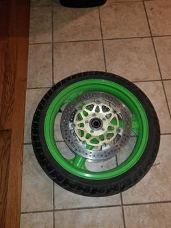 2002 zx9r front wheel tire and brake rotors included