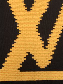 pixel art louis vuitton crochet pattern