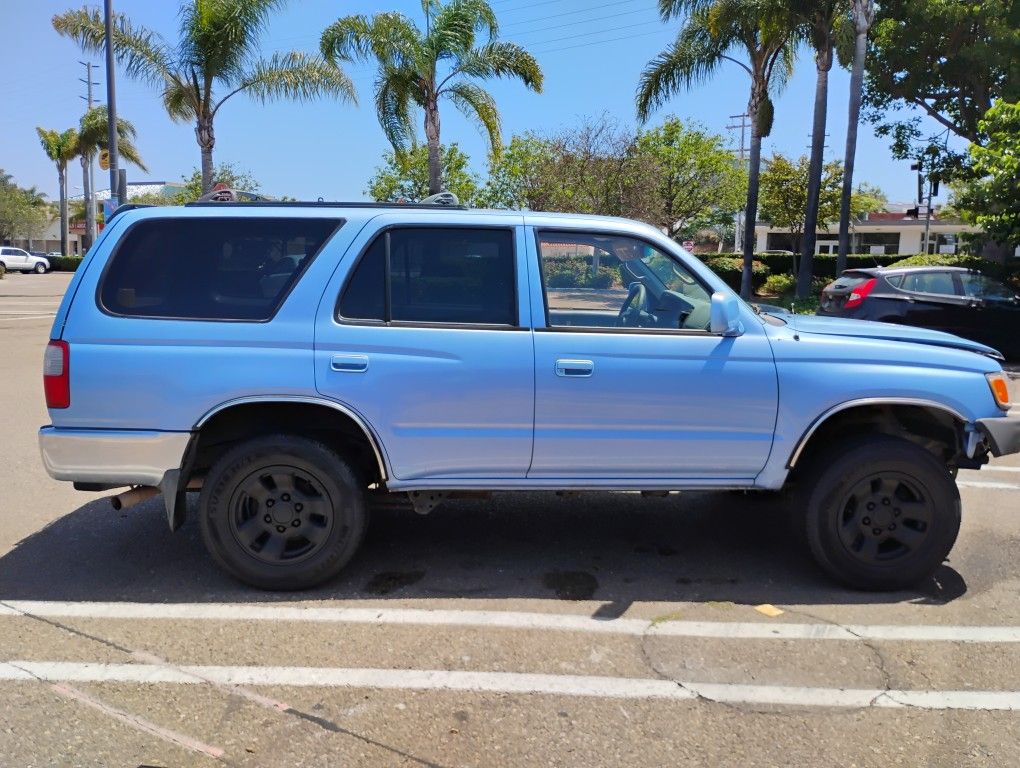 98 TOYOTA 4 RUNNER FOR PARTS.DUP.TITLE