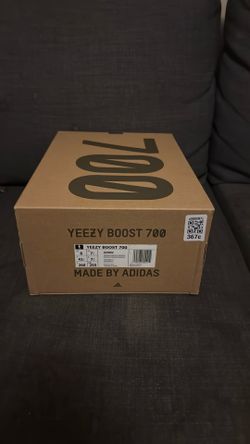 Yeezy Boost 700