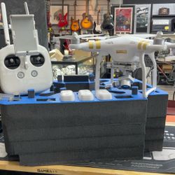 DJI Phantom 3 Professional Quadcopter W/ Controllers Batteries Cord Works Great