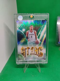 Victor Wembanyama Topps Chrome Stratospheric Stars Card
