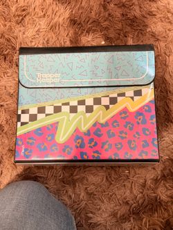 Trapper keeper w folders