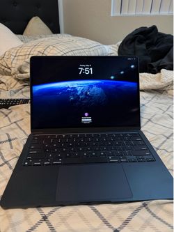 Mac book air (2024)