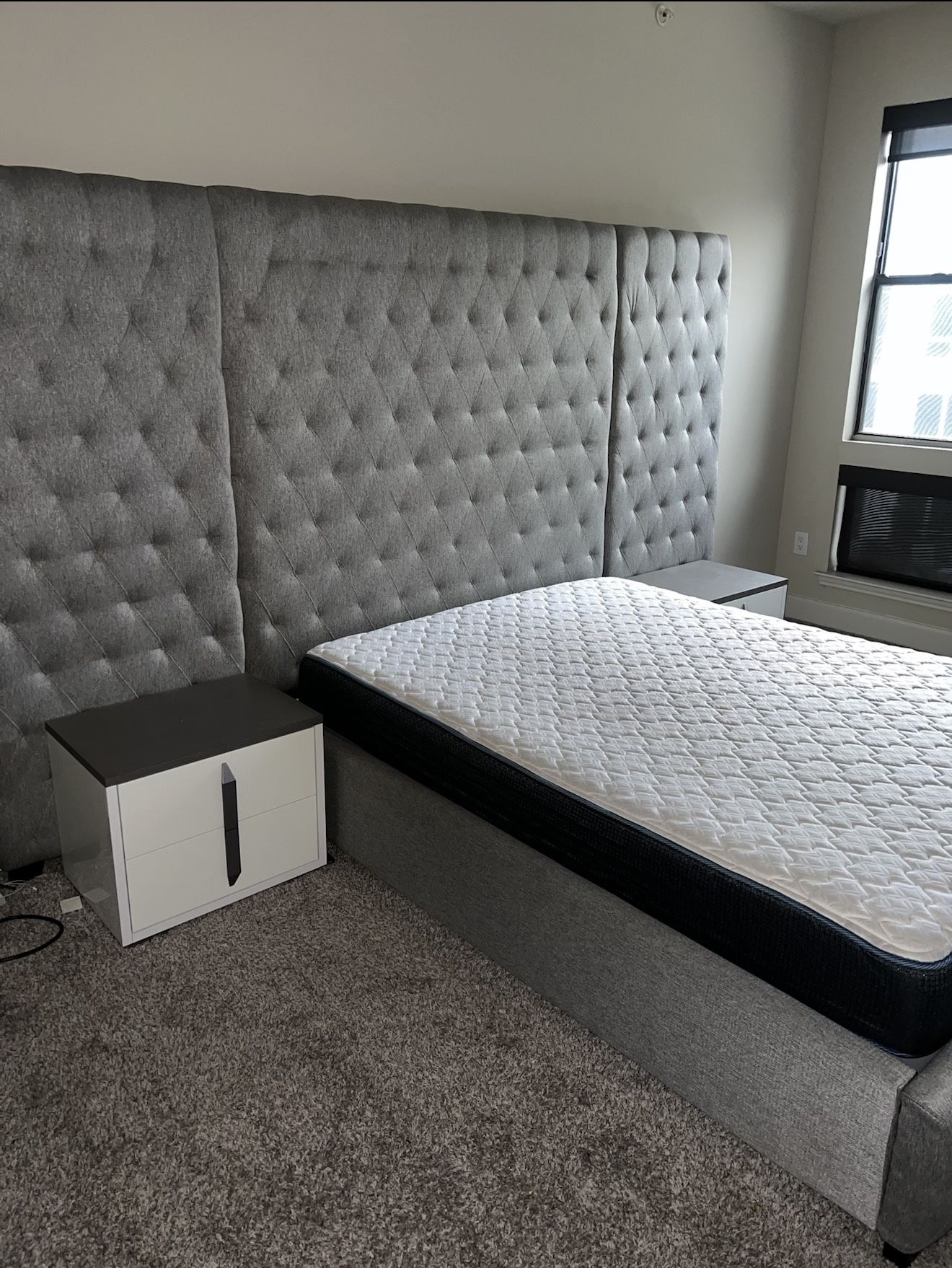 Rooms To Go Queen Upholstered Headboard