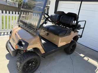 Yamaha 4 Seater Golf Cart