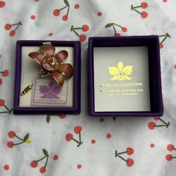 La Belle Vintage 24k Gold Plated Orchid Brooch