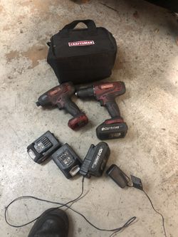Impact and drill with 4 batteries and a bag
