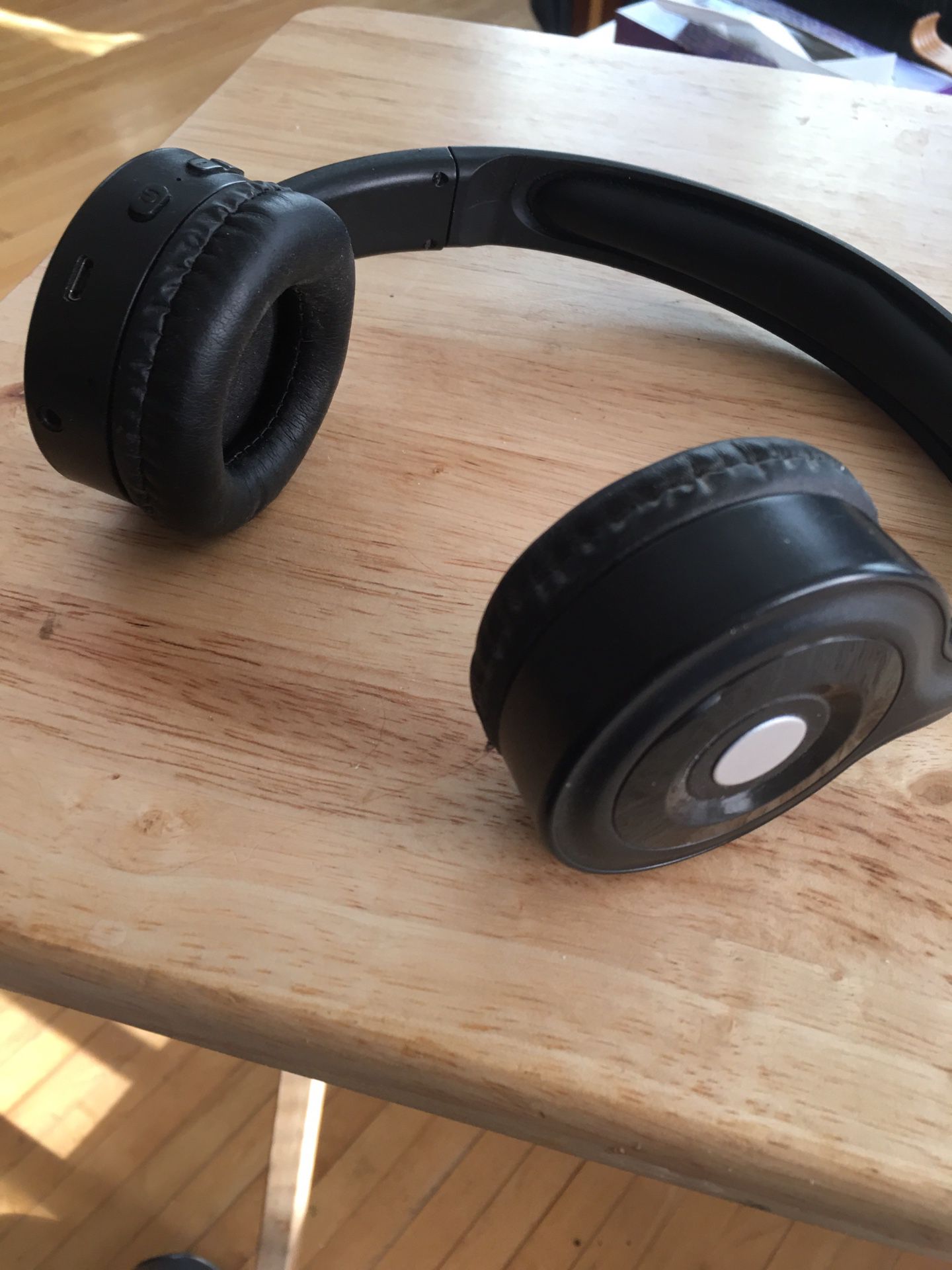 Bluetooth headphone package