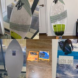 Wedge / Wake Board with 2 wax USED 2x new