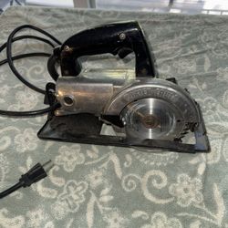 Porter Cable 4,5 in. Worm Drive Trim Saw