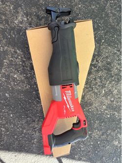 Milwaukee super Sawzall