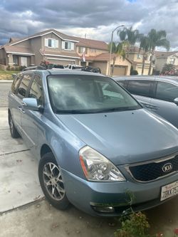 2014 KIA Sedona