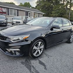 2019 KIA Optima