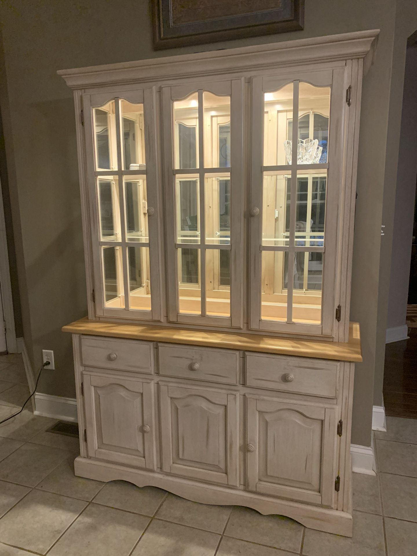 Distressed Finish Lighted China Cabinet