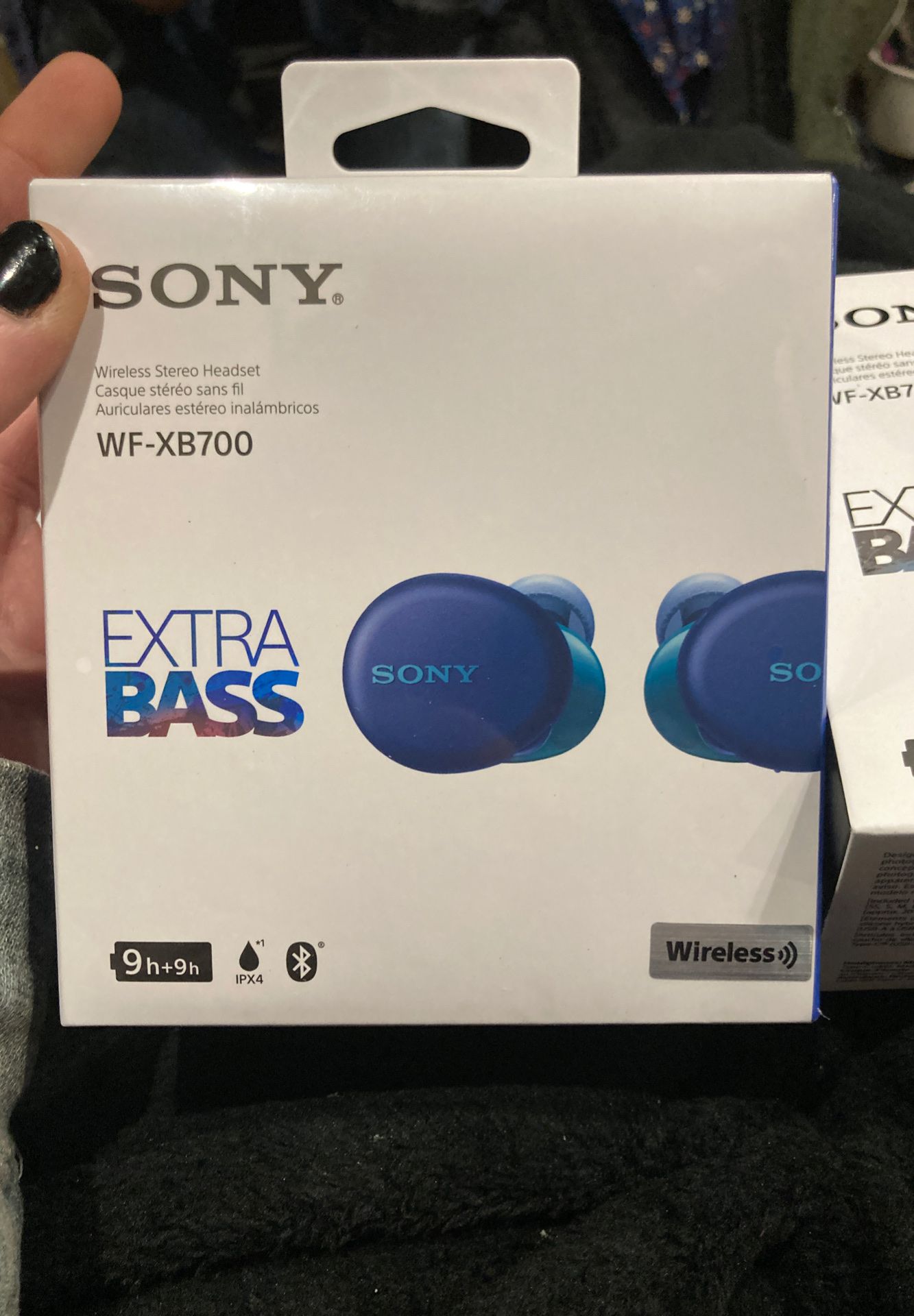 SONY EXTRA BASS Bluetooth wireless headphones