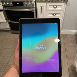 iPad 6th Gen 