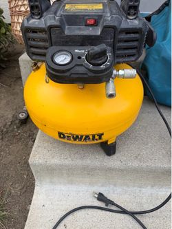 Dwalt air compressor