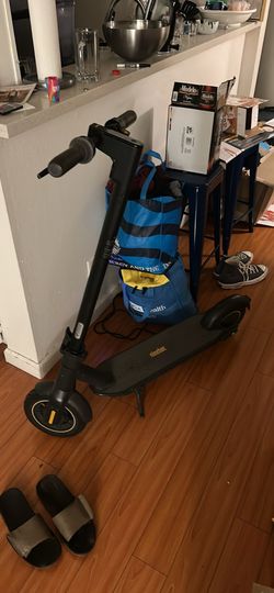 Ninebot MAX G30P Scooter Grey - Westwood