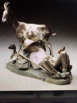 Shepherd Sleeping Lladro Item 01011104