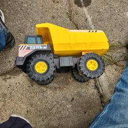 Tonka Steel Classics Camión Volquete Mighty