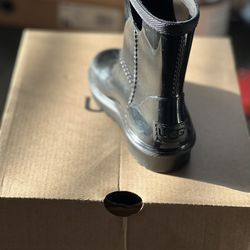 Ugg Rain Boot Size 10 C