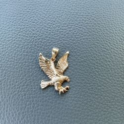 10k Yellow Gold Eagle Pendant