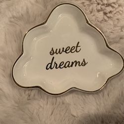 Beautiful and Cute Jewelry Dish