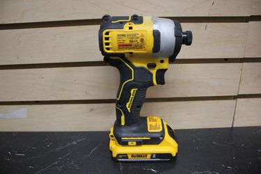 Dewalt DCF809B 1/4" 20V  Max Atomic Brushless Impact Driver