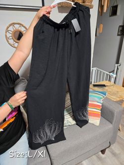 Dark Wide-Leg Pants with Rhinestone Size:L/Xl