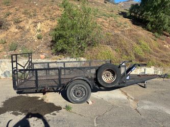Trailer with ramp