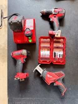 Milwaukee tool set