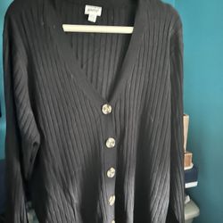 Women’s Sweater 