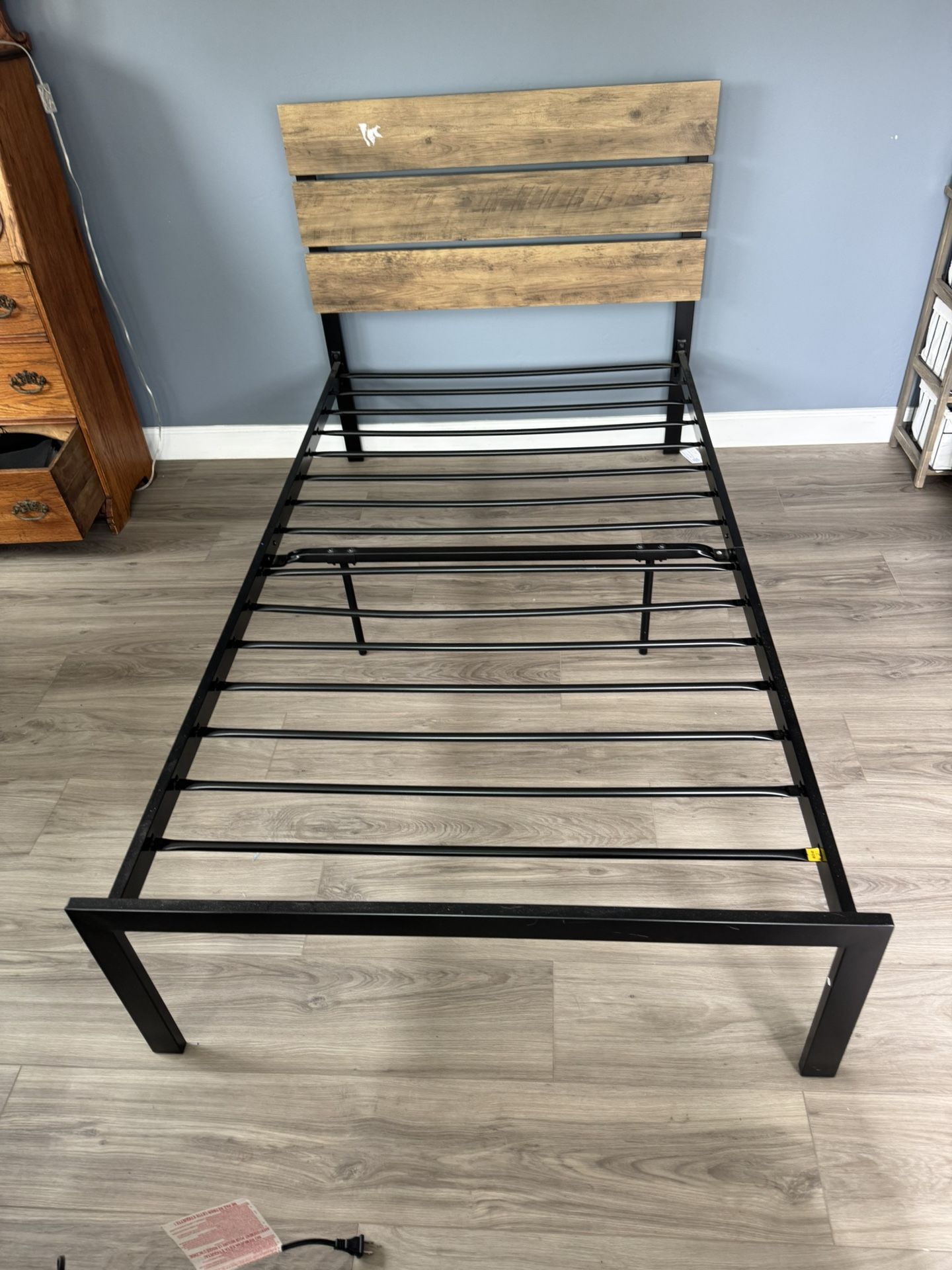 Twin Bed