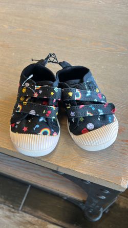 Baby shoes