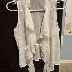 White whimsical flowy vest, S/M