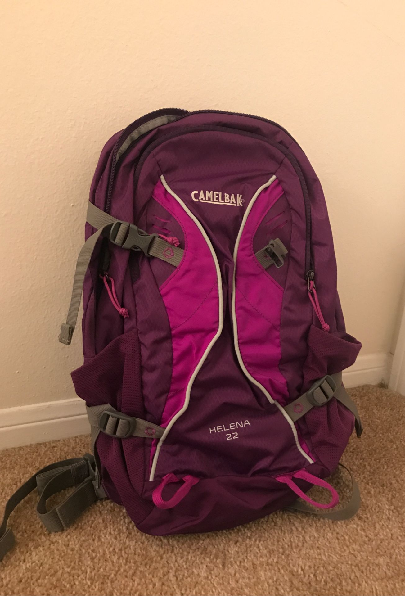 CamelBak Helena 22 hiking camping backpack