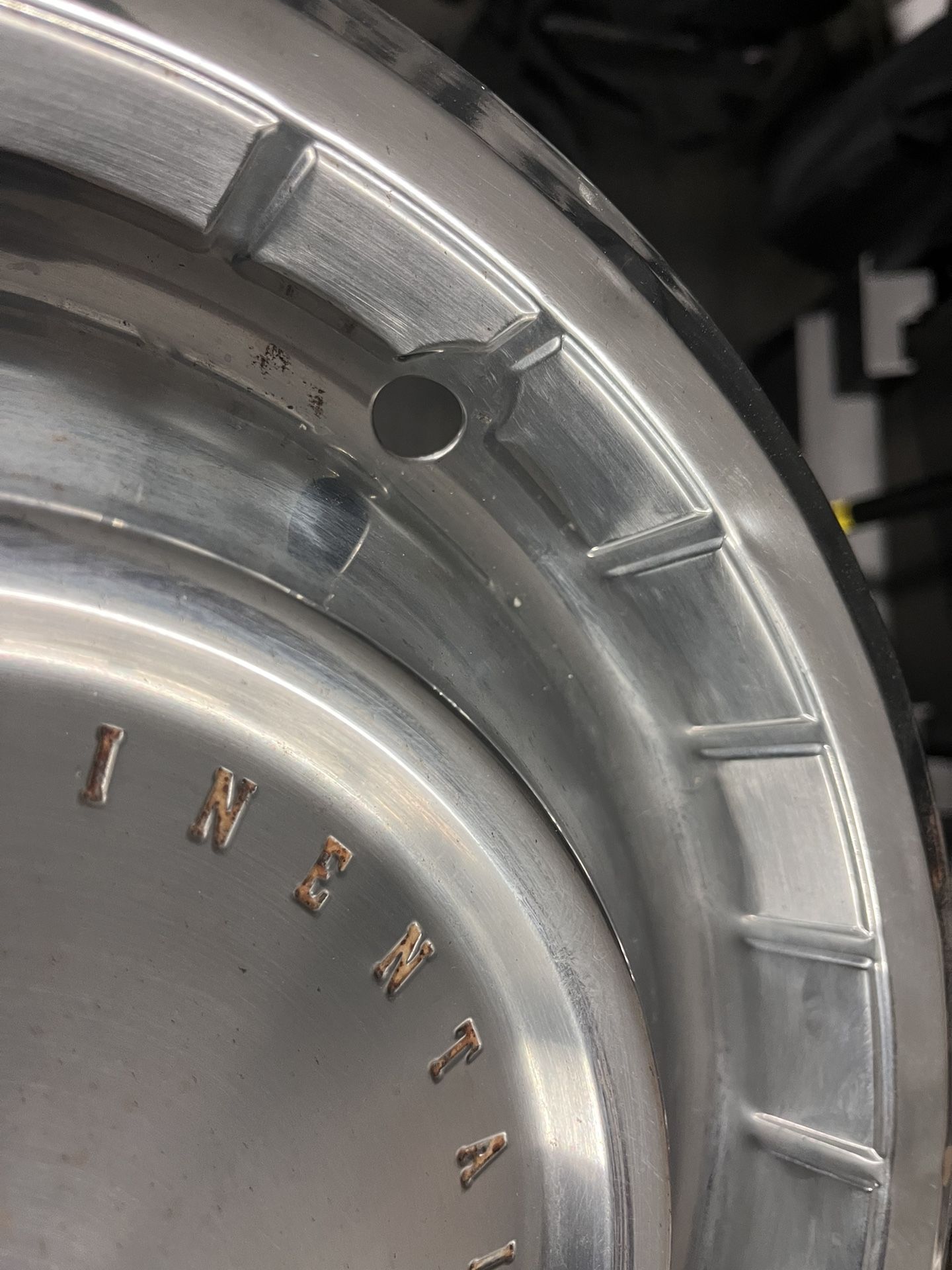 1962/63 Lincoln Continental Hubcaps