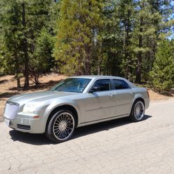 2005 Chrysler 300