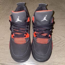 Jordan 4 Retro  Size 3Y