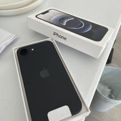 iPhone 16e 128gb Cricket AT&T Brand New 