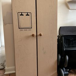 Play Kitchen Cabinet 