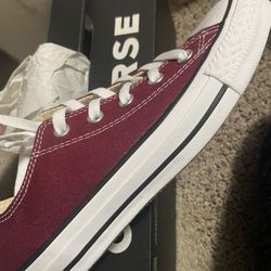 Burgundy converse 