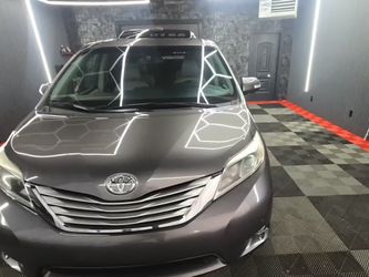 2015 Toyota Sienna limited