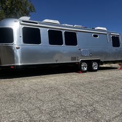 Airstream Wash 🧼 🧼 