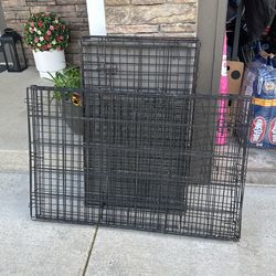 Large Kennel 37 X23”